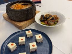 -品海楼·大连海胆锅贴馆(东港店)