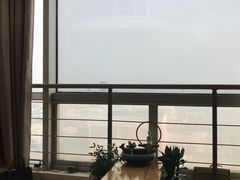 -臻鲜燕海鲜融合餐厅(金陵style店)