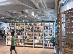 店内环境-猫的天空之城概念书店(北戴河蔚蓝海岸店)