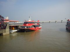 -信德中旅船务管理有限公司