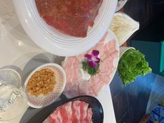 -洪焱重庆老火锅(万福花园店)