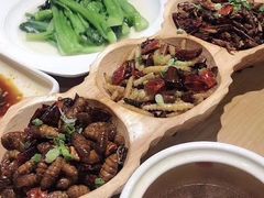 -隔壁老王·家常云南菜(花巷店)