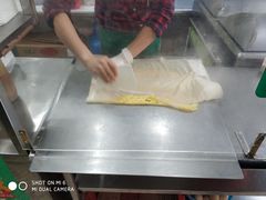 -伦记软滑肠粉