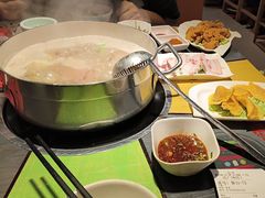 -四季喧黔味豆米火锅(万达广场店)