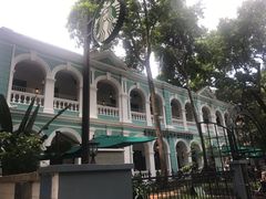 -星巴克臻选(广州沙面店)