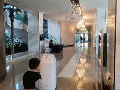 -上海虹桥西郊假日酒店