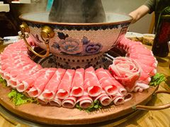 -额尔敦传统涮火锅·烧烤(鑫源山庄店)