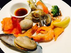 -圣丰索菲特·2 On 988 Café 自助餐厅