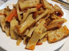 -海底捞火锅(威高广场店)