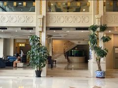 -碧中海汤泉汗蒸酒店