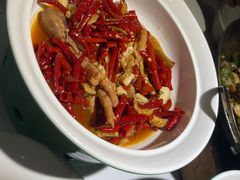 -费大厨辣椒炒肉(高铁吾悦广场店)