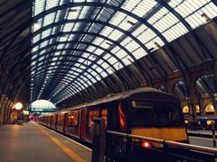 -九又四分之三站台