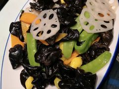 荷塘月色-巴特餐饮6加1音乐餐吧·新疆菜