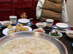 -老来福·非遗酸汤兔(凯旋路店)