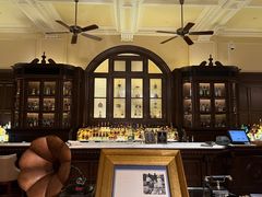 -LONG BAR 廊吧(外滩华尔道夫酒店)