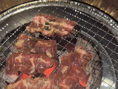 -山川小町·极番烧肉(新地假日广场店)