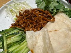 -关东小磨东北菜(上海长风大悦城店)