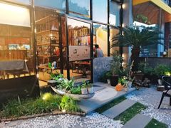 门面-彼芝奇比萨(红坊店)