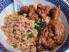 干拌辣肉面-沪西老弄堂面馆(定西路店)