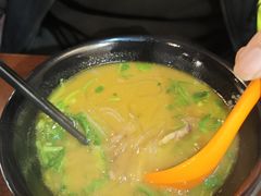 牛肉粉丝汤-大龙汤包