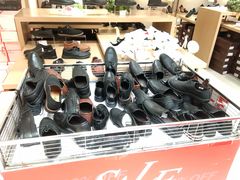 -云柏鞋业(十里堡店)