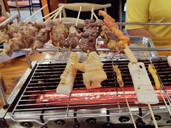 -哈尔滨小酒馆·鲜肉现穿自助烧烤(康新花园店)