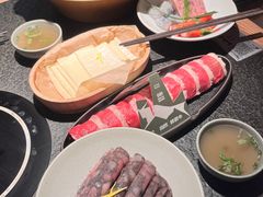 -三出山火锅(南京万象天地店)