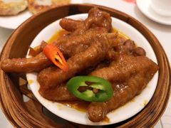 -荣誉海鲜酒楼(海湾店)