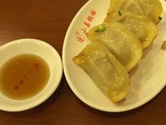 -小姜锅贴(凤凰街店)