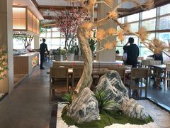 -蜜桃餐厅·伴山(湖滨商业街店)
