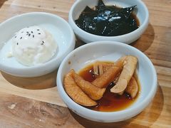 -汉城烤肉·黑金冠(华山路店)