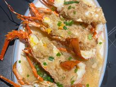 -鑫悦楼煎蟹·16年海鲜大排档