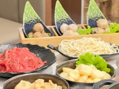 -汤宴·参须肚包鸡(南京路店)