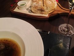 -恰餐厅及酒吧 CHAR Bar & Grill (北京丽都皇冠假日店)