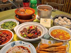 -董厨煨汤馆(车站路店)