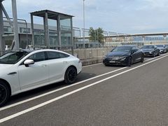 -天津波士信达奔驰4S店(卫津南路店)