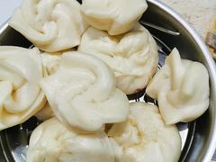 -爱的果实月嫂育婴师(世纪东方店)