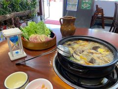 -菌之家·专业纯野生菌火锅·特色炒菌