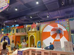 -LuckyStar幸运星家庭娱乐中心(东莞国贸店)