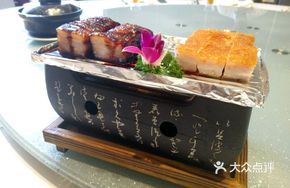 Braised Pork Belly with Barbecue Pork