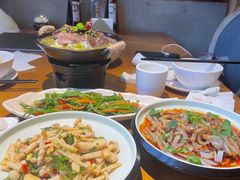 -隔壁老王·家常云南菜(花巷店)