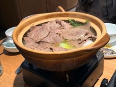 腾越牛肉锅-一坐一忘云南菜(三里屯店)