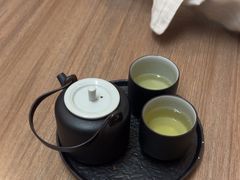 -灸春堂·艾灸·痛症·整脊连锁(之江银泰店)