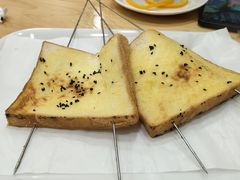 -铭记烧烤制作社•吊炉乳鸽 延吉冷面