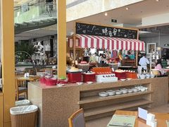 -视界美食自助餐厅·石家庄希尔顿酒店