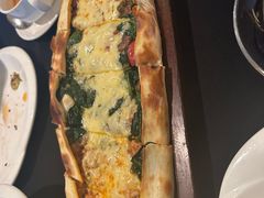-Efes Turkish & Mediterranean Cuisine 艾菲斯餐厅(陆家嘴店)