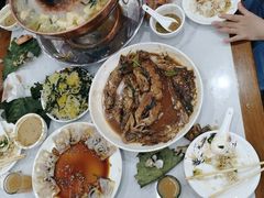 -一口猪海鲜浑锅·东北家常菜