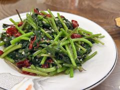 -记忆湘菜馆(芙蓉镇店)