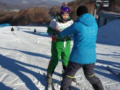 -亚布力新体委滑雪场