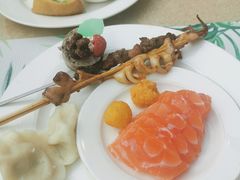 -亮马河饭店翠雅咖啡厅